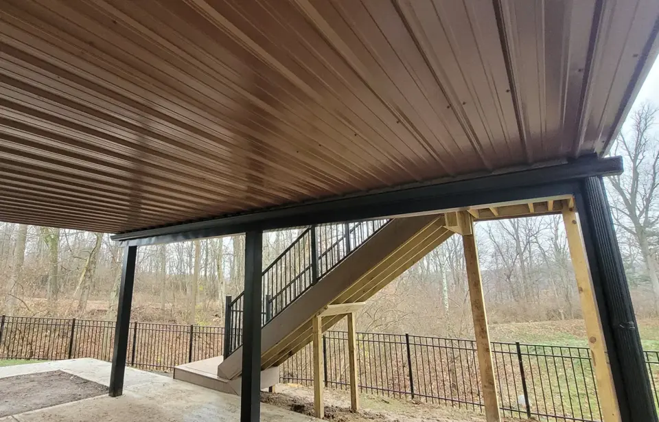 Stock deck frame structural integrity